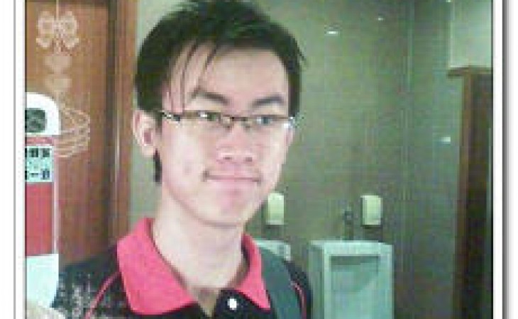 哦！你玩办公室恋情！